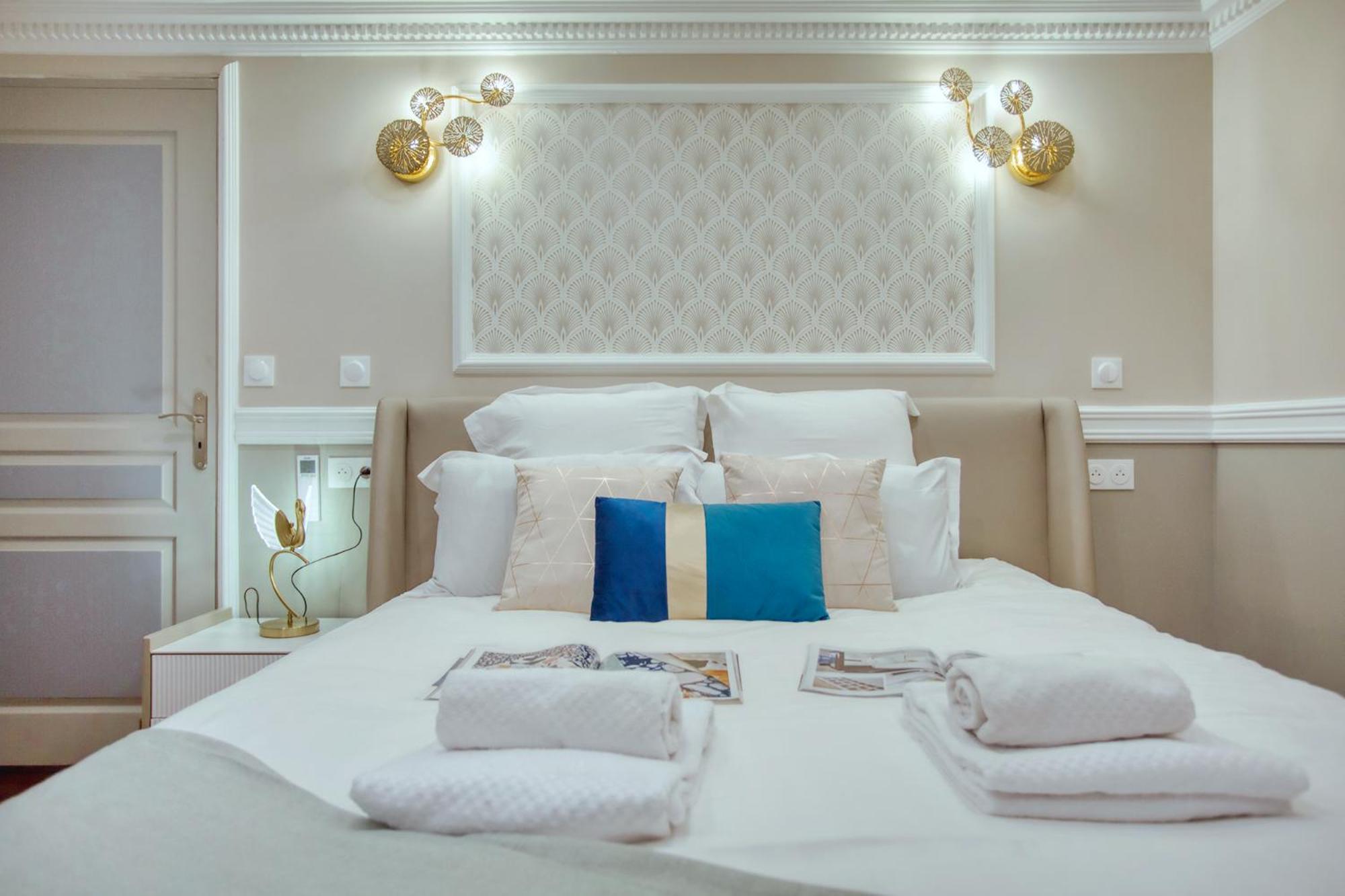 Elegant Triplex In Paris - Ideal For 10 - Aircon Εξωτερικό φωτογραφία